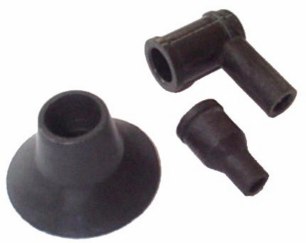 Spark plug cap with rubber washer