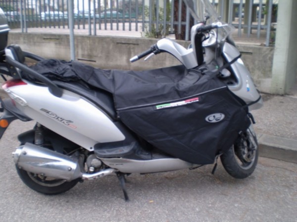 Beindecke Kymco grand Dink OJ Atmosfere