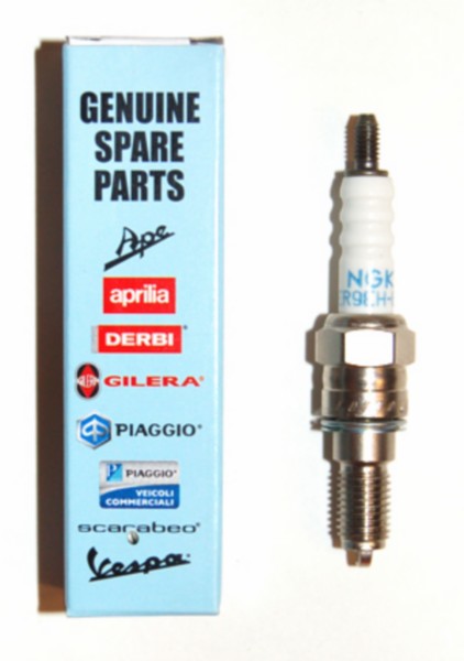 Spark plug ER9EHN Piaggio 4t-4v Piaggio original 641387