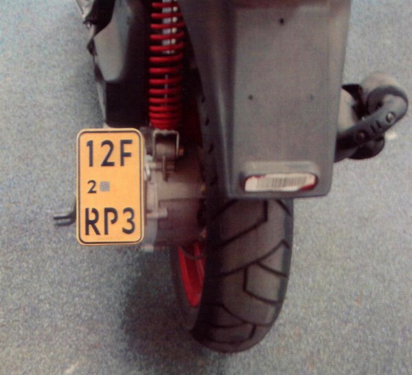 Guide license plate staand Piaggio aluminium op carter=op=op