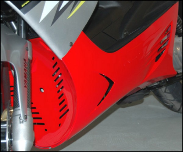 Onderspoiler set + schroefset 28019 Yamaha Aerox rood DMP op=op