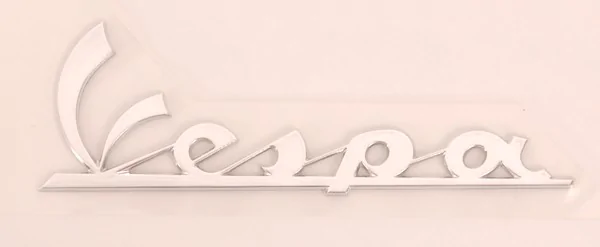 Original sticker Vespa small Front cover aluminum
