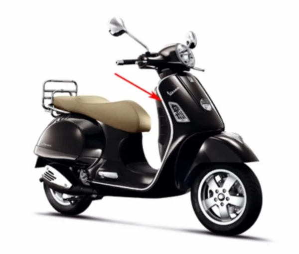 Sierstrip beenschild voor 2018 gt200 Vespa GTS GTV rechts Piaggio origineel 577181