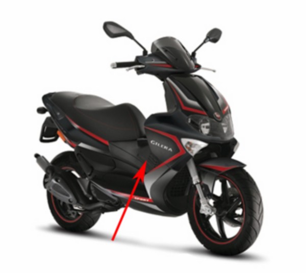 Heating grill Gilera Gilera Runner RST black on the right
