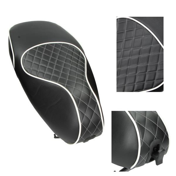 Sattel Decke Chesterfield Schwarz mit weiss Aufkleber Vespa Primavera Vespa Sprint