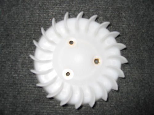 Kühlkörper Minarelli weiss (Ventilator)