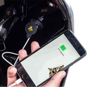 USB oplader Electronic Bee met 2 USB poorten universeel waterproof/stofproof met bekabeling proffesianal