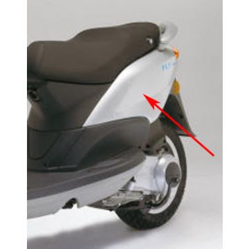 Zijscherm / motorscherm Piaggio Fly exca. zilver 738 links. Origineel 62198600F2