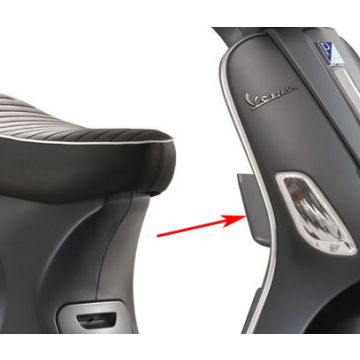 Opbergvak rechts beenschild Vespa S -grijs  Grigio Titanio (742/B) 65429500EZ origineel