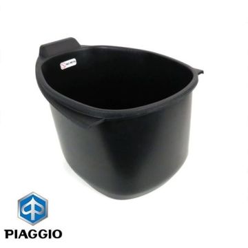 Helmbak/bagageruimte  Vespa LX/LXV/S/ET2/ET4 50-125-150/Runner-Liberty-Zip RST 50 2-takt &lt;-2005 675266 origineel