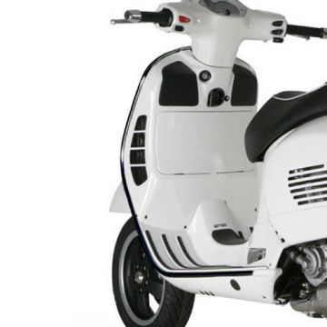 Beenschild sierstrip Vespa GT / GTS / GTV links zwart